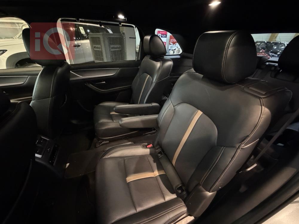 مازدا CX-90